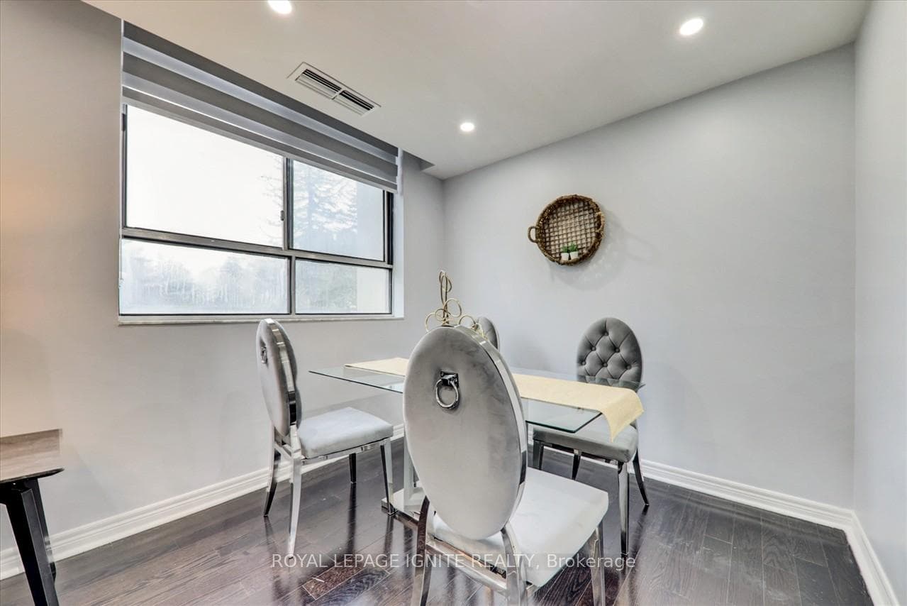 10 Stonehill Court Unit 104 photo 9