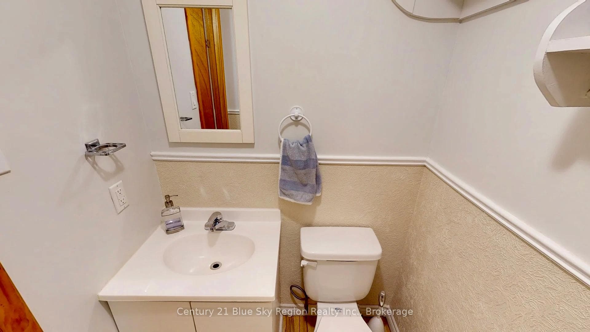 55 Paget Street photo 33