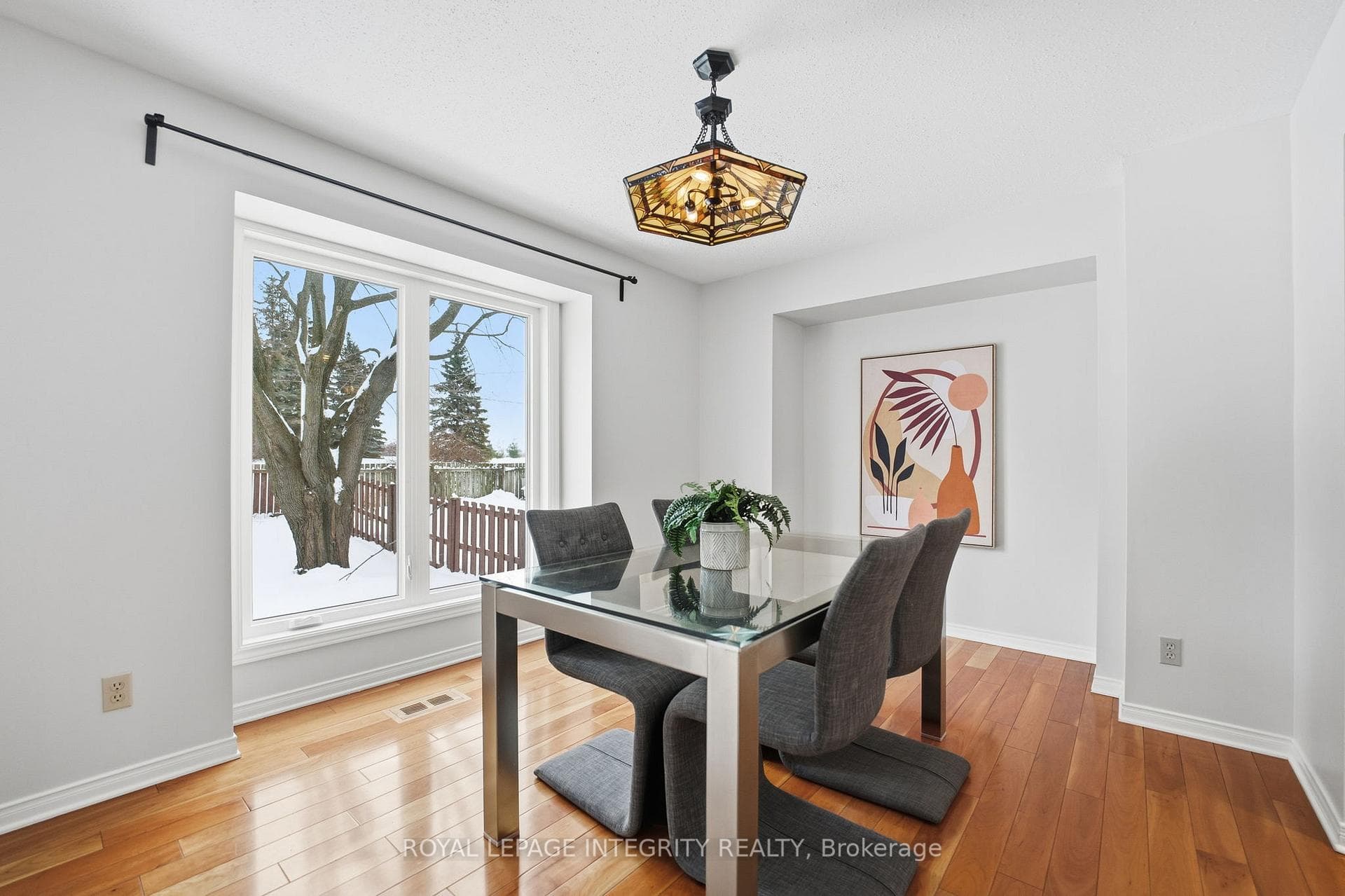23 Pemberton Crescent photo 19