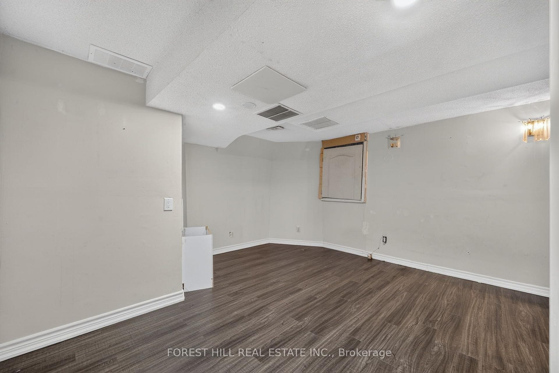 55 Castlehill Road photo 31
