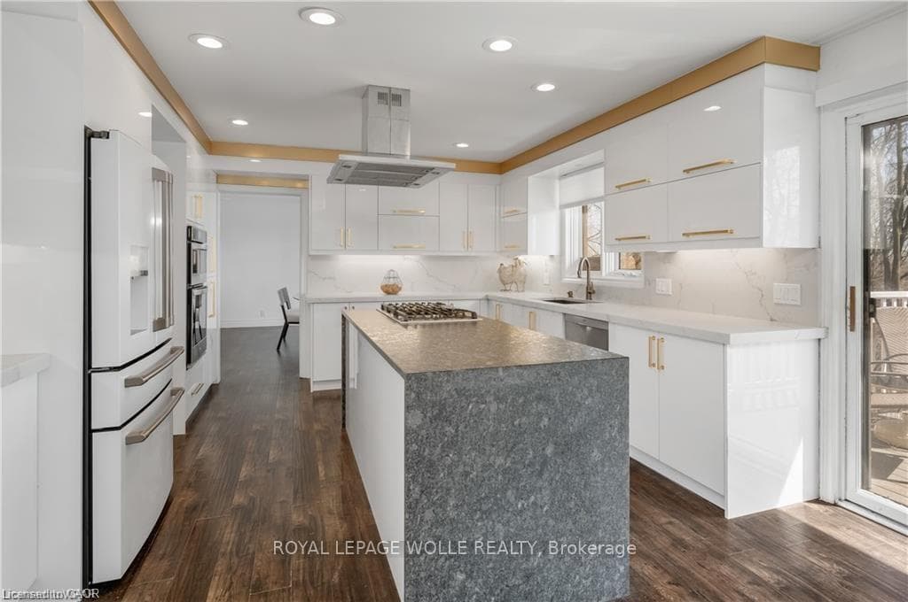 355 Edgehill Drive photo 10