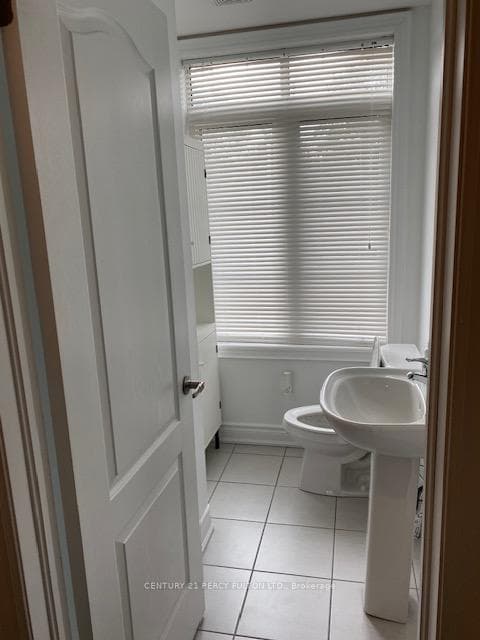 47 Dryden Way photo 5
