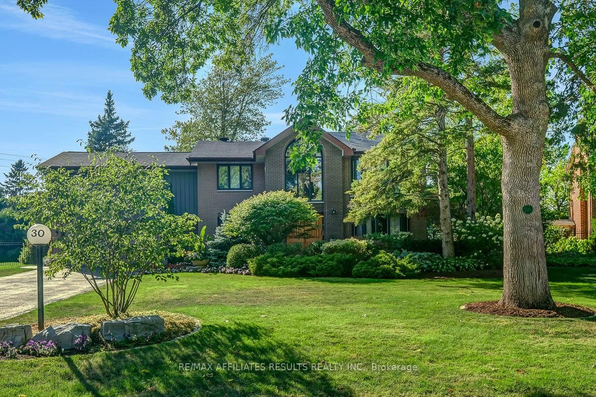 30 Pentland Crescent photo 2