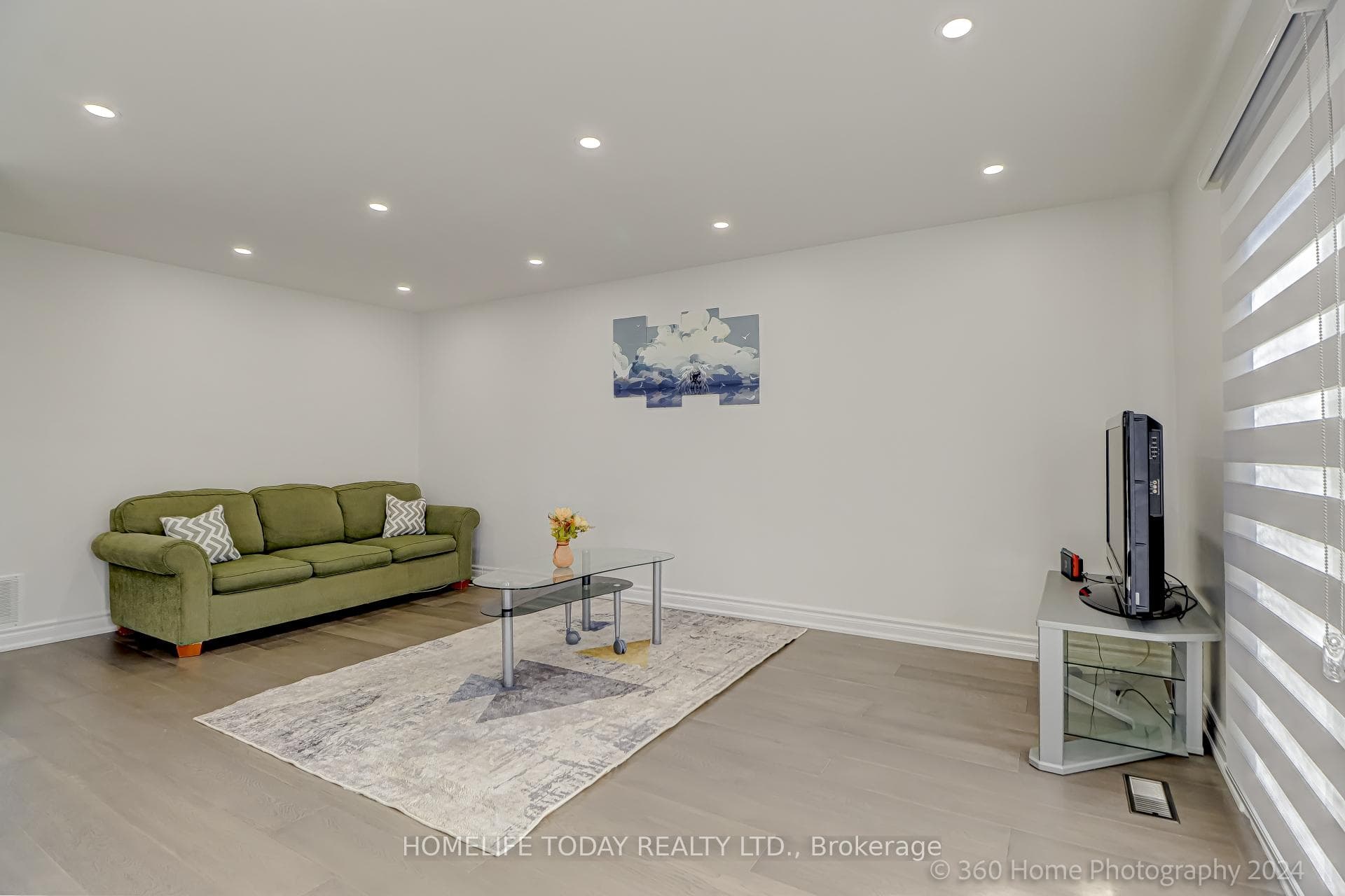 90 Little Avenue photo 8