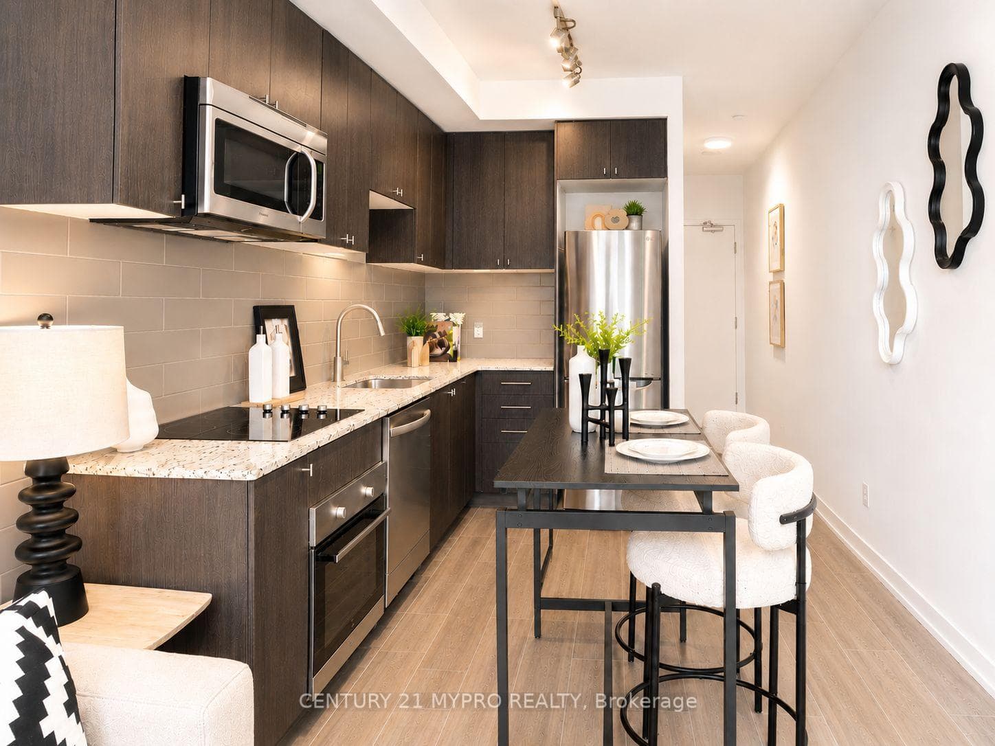 18 Rean Drive Unit 624 photo 3