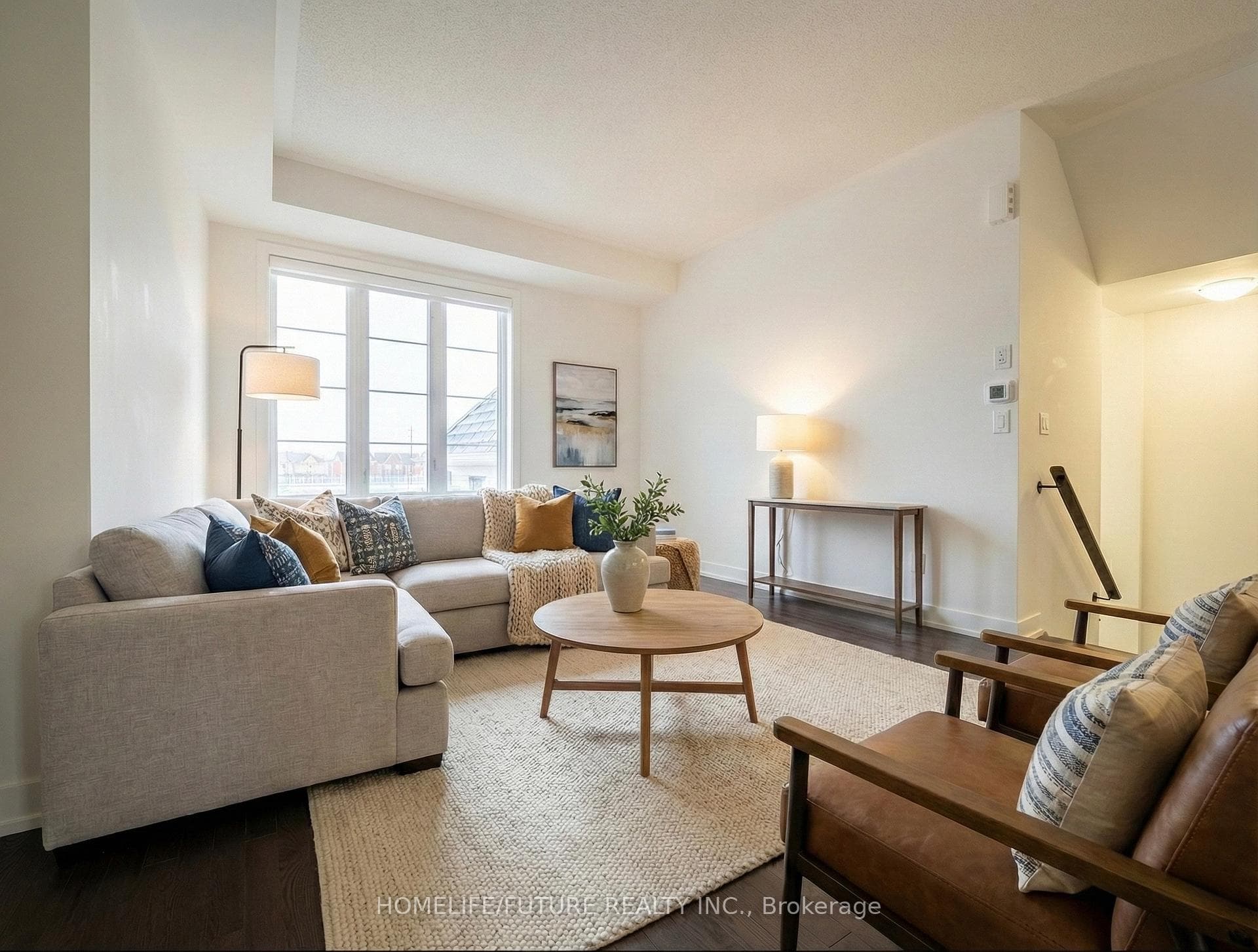 42 Morrison Crescent photo 6