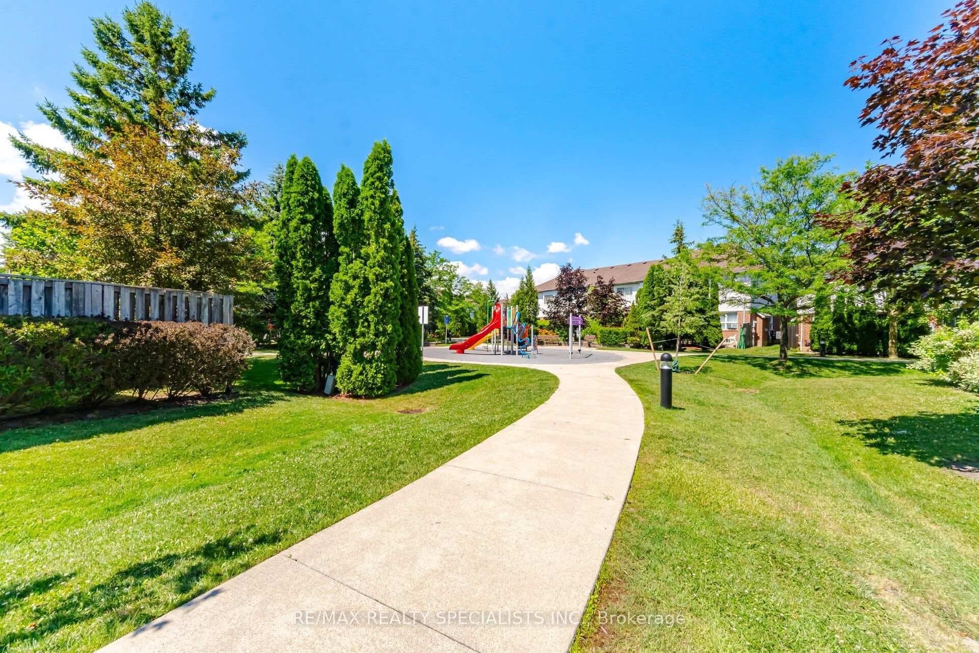 5230 Glen Erin Drive Unit 119 photo 42