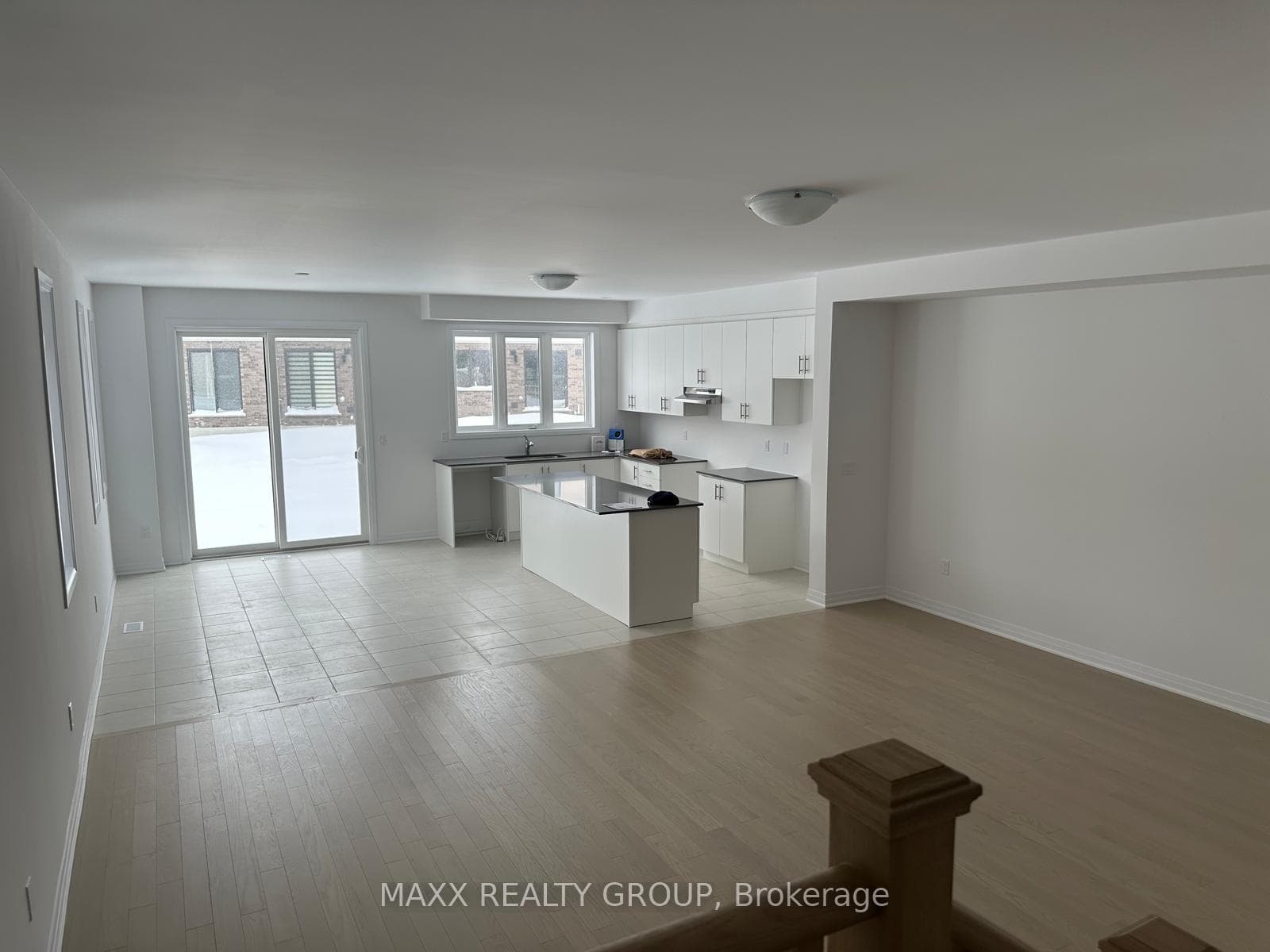 67 Manuel Street photo 12