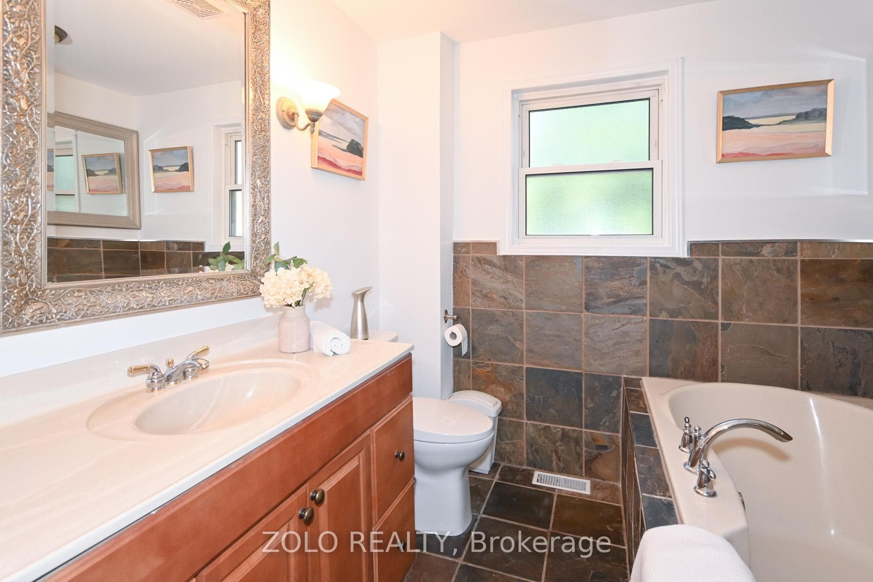 17 Glenfield Crescent photo 14