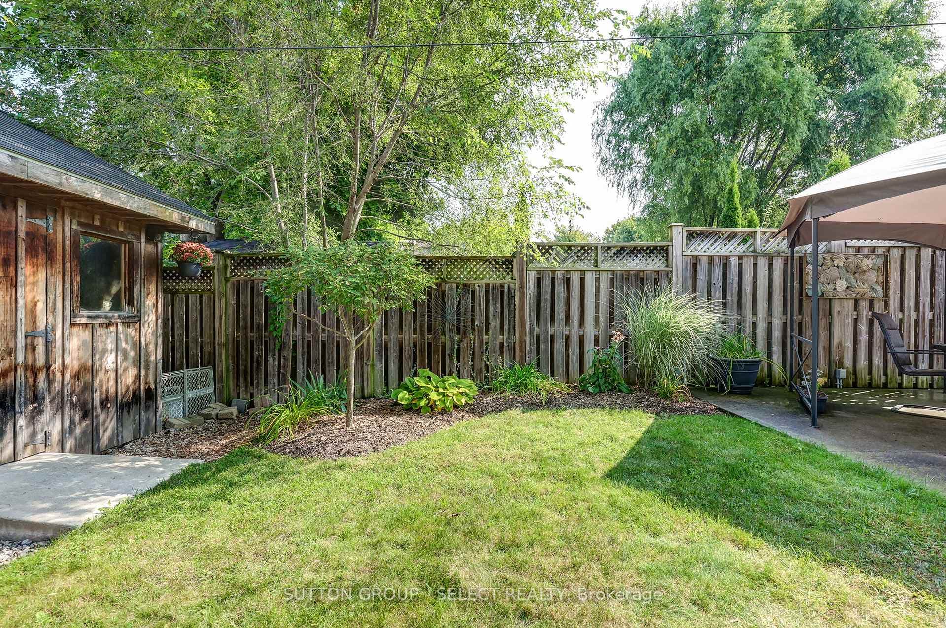 1319 Springbank Avenue photo 38