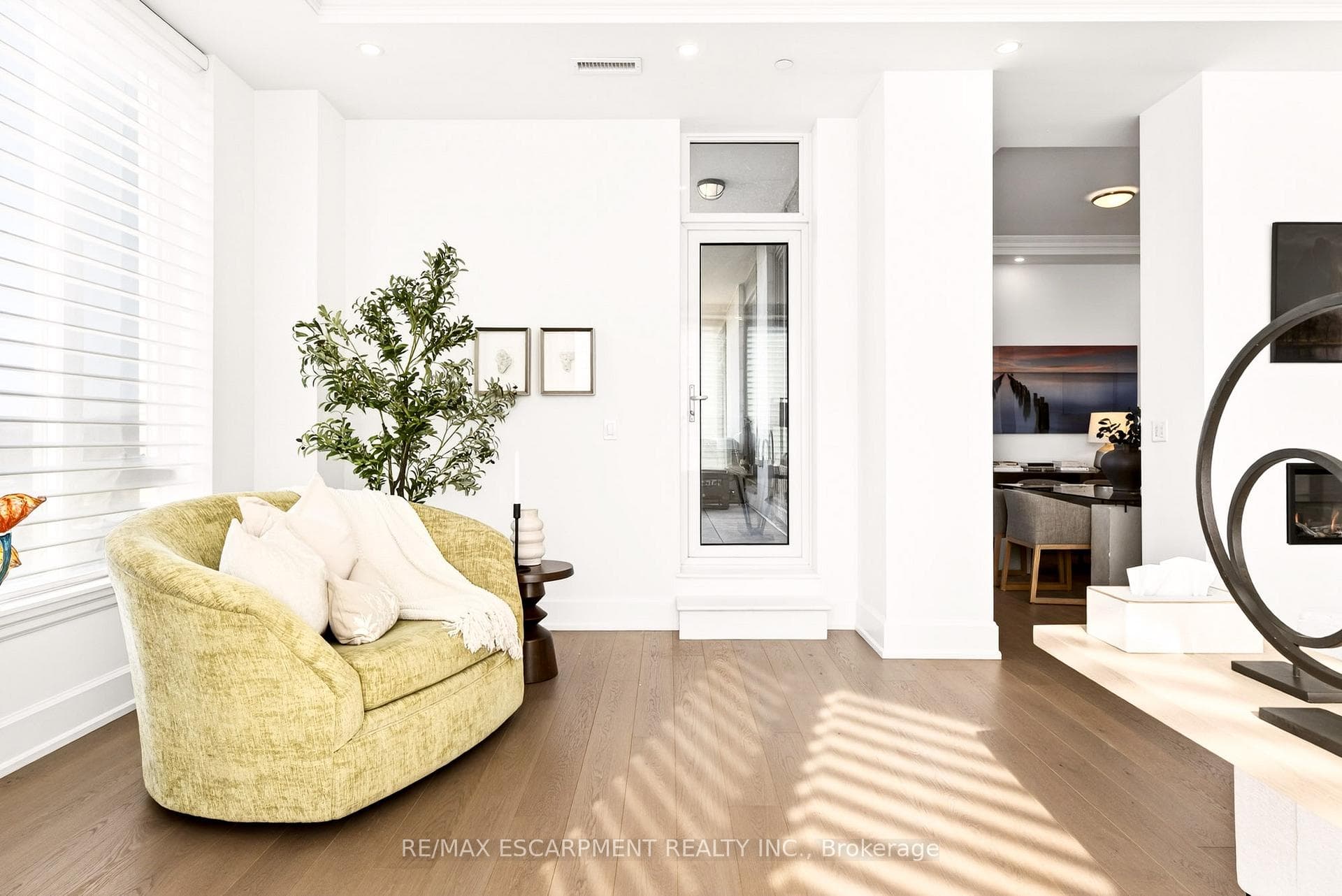 1441 Elgin Street Unit 602 photo 23