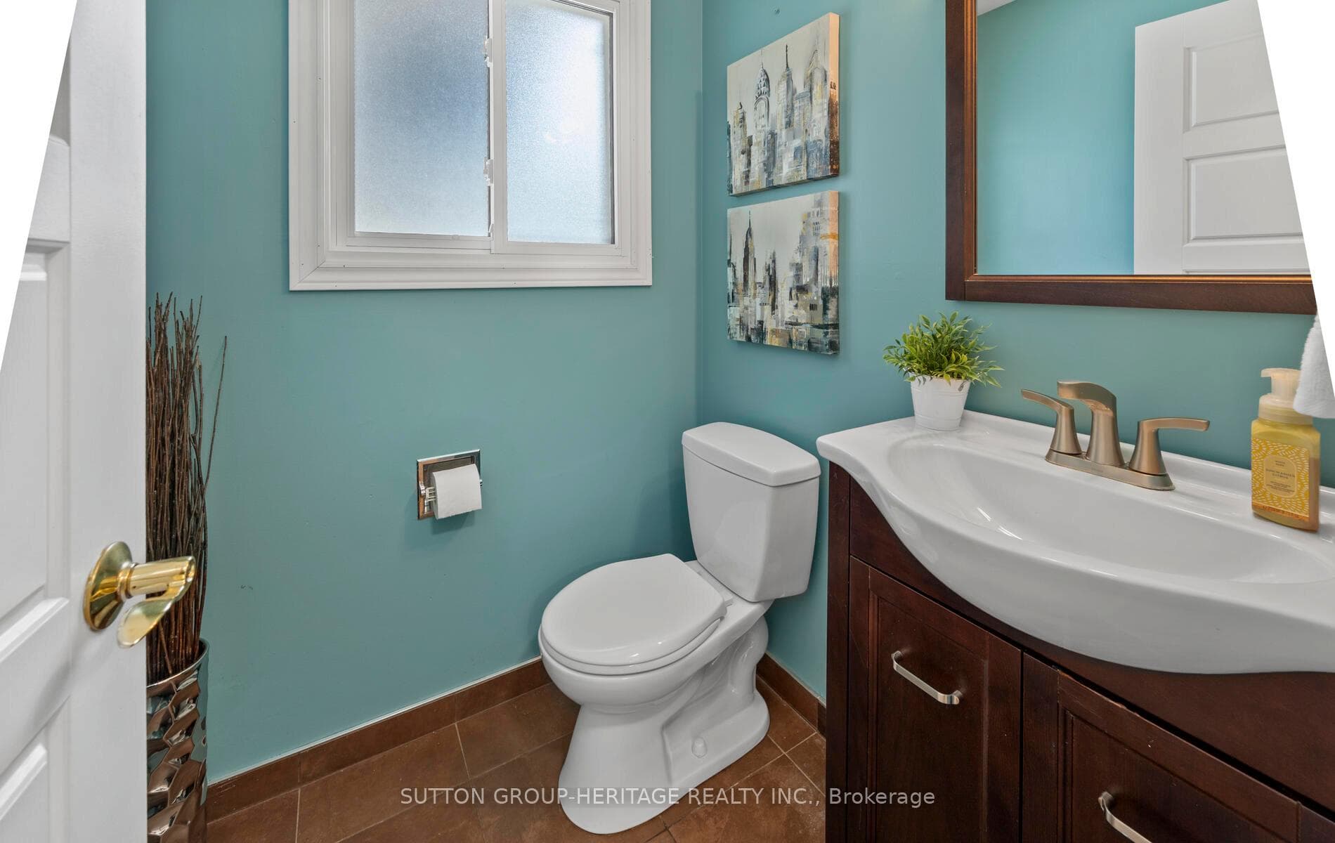 1701 Aberfoyle Court photo 12