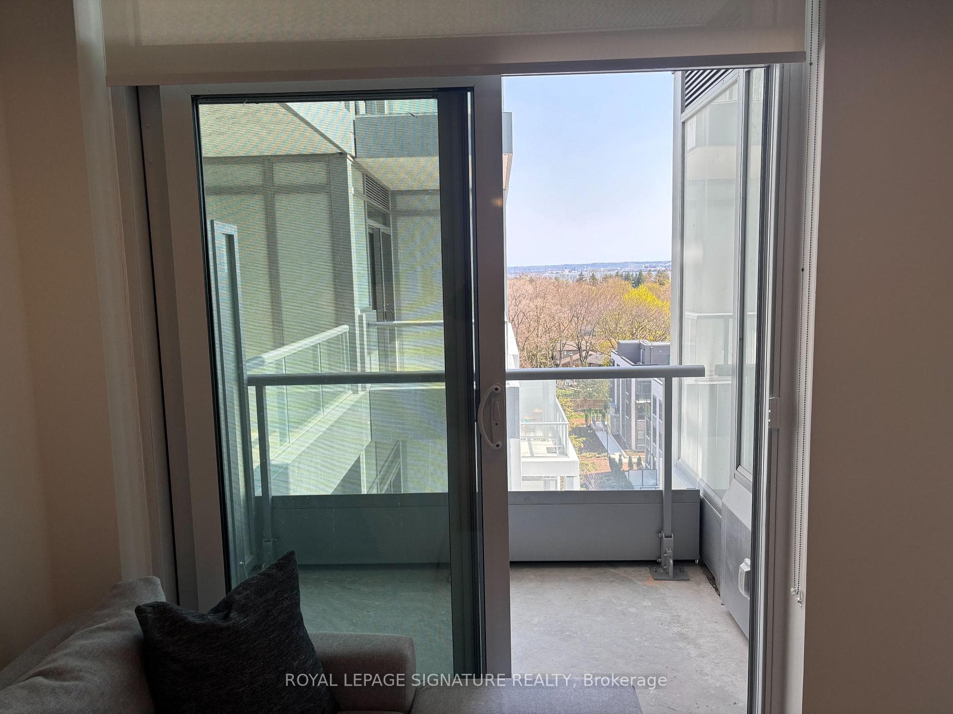 500 Plains Road Unit LPH02 photo 17