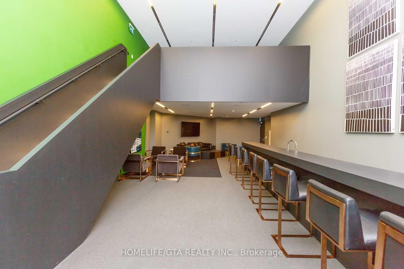 170 Bayview Avenue Unit 612 photo 22