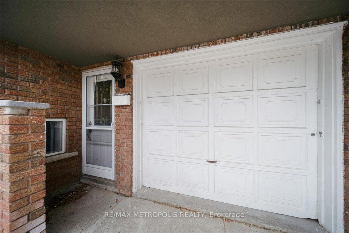39 Jellicoe Crescent photo 3