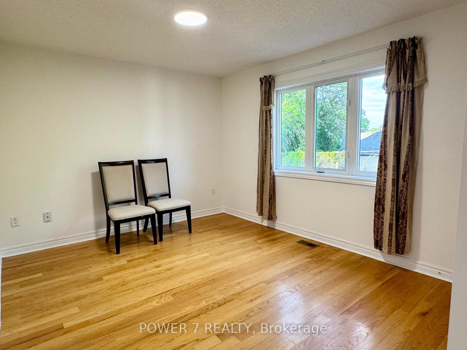 85B Maybourne Avenue photo 17