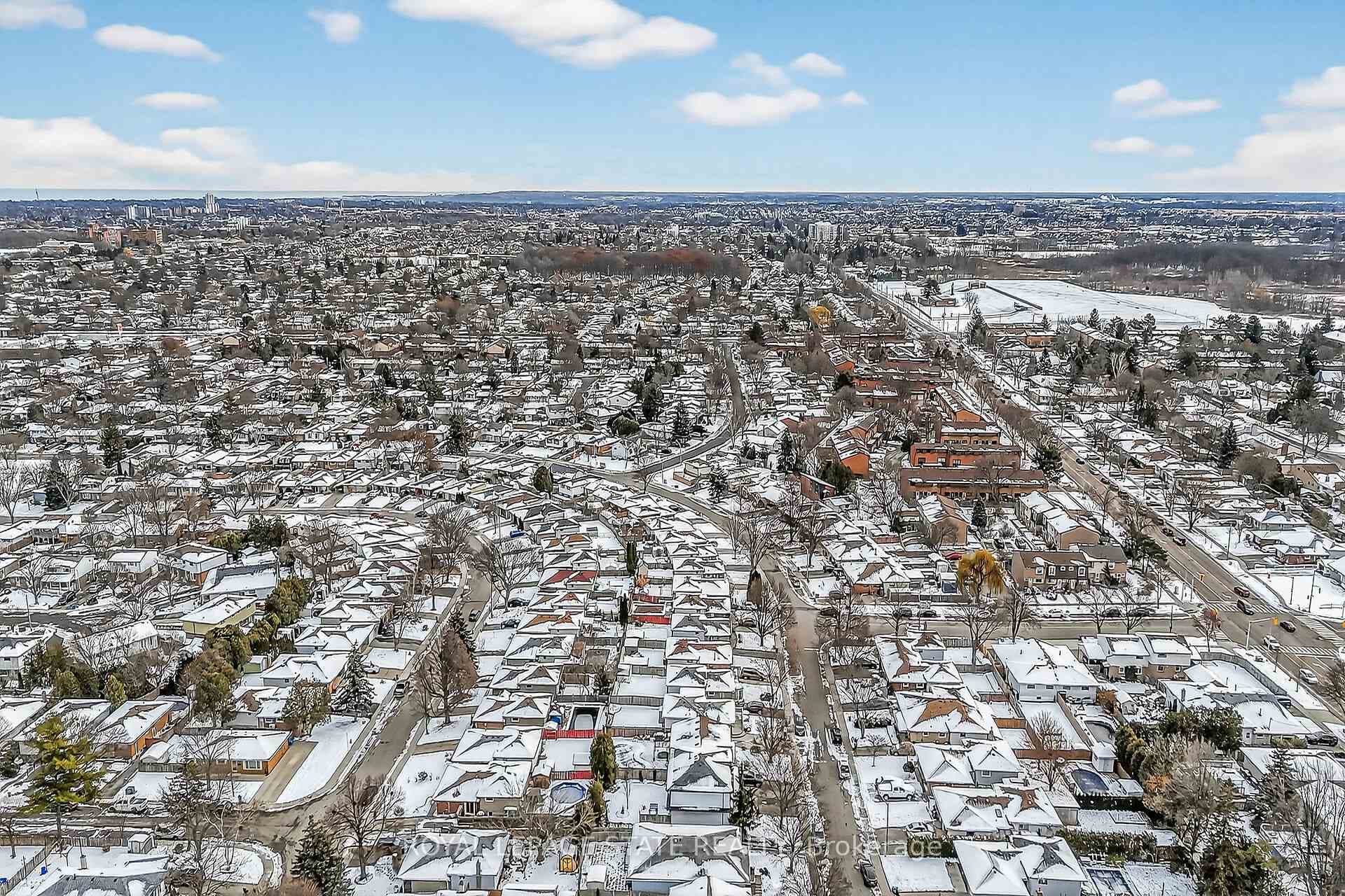 356 Cranbrook Drive photo 43