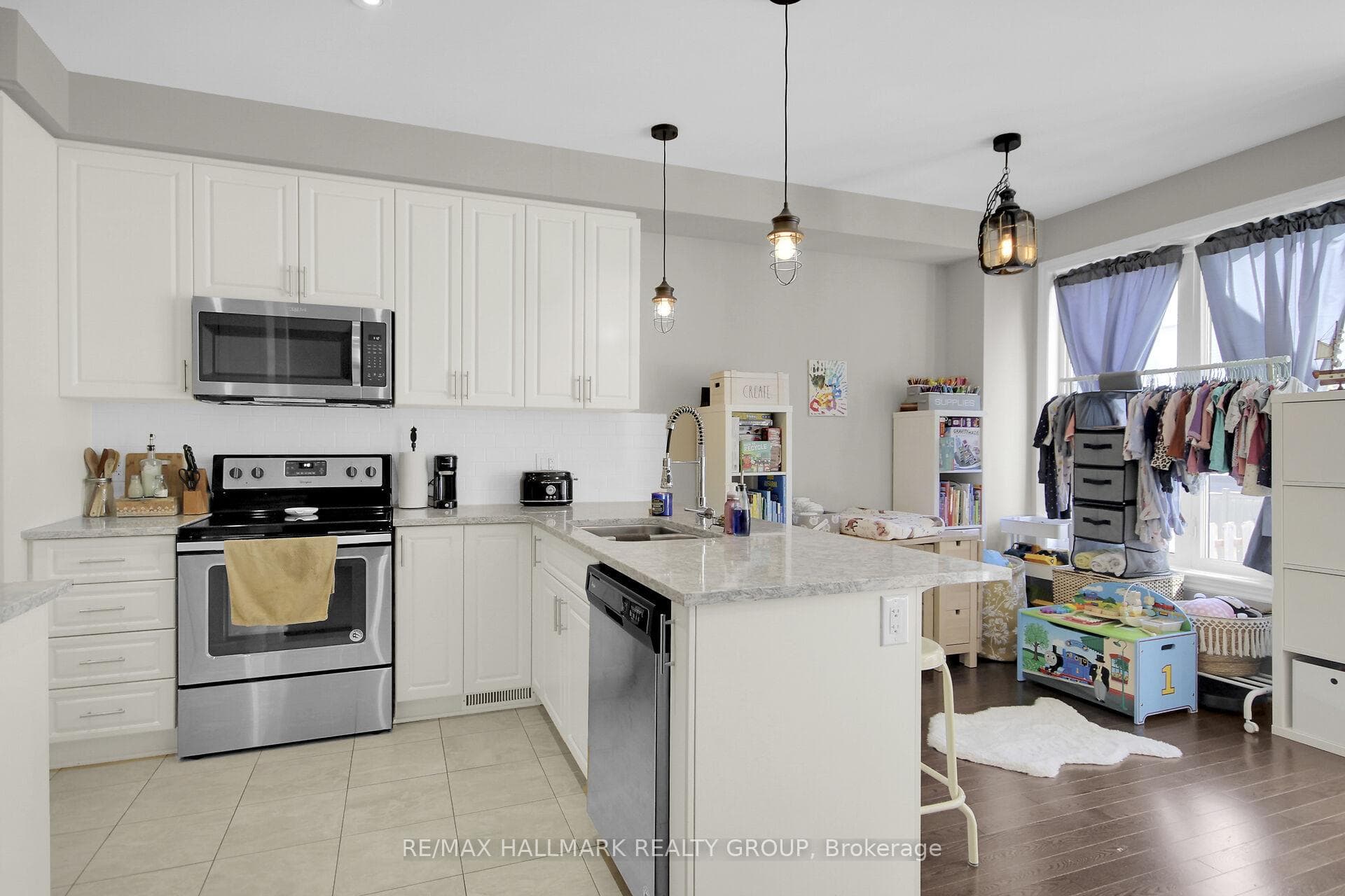 825 Cedar Creek Drive photo 19