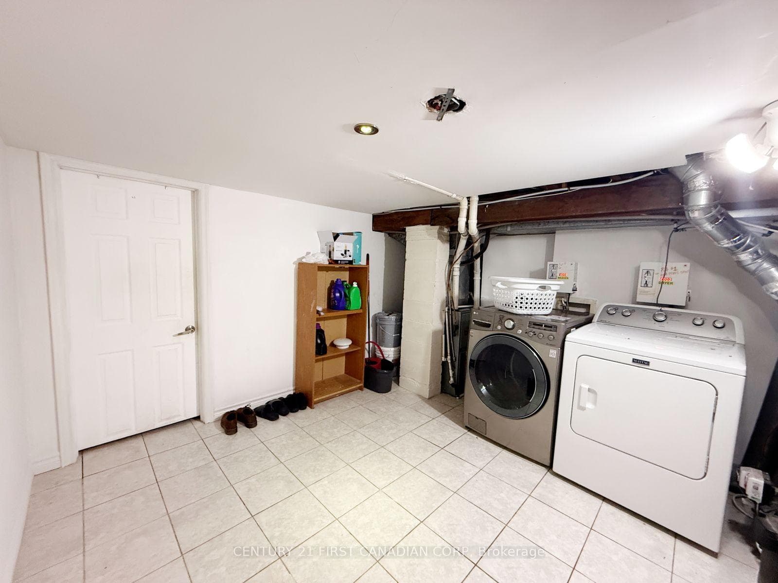 827 Quebec Street photo 24