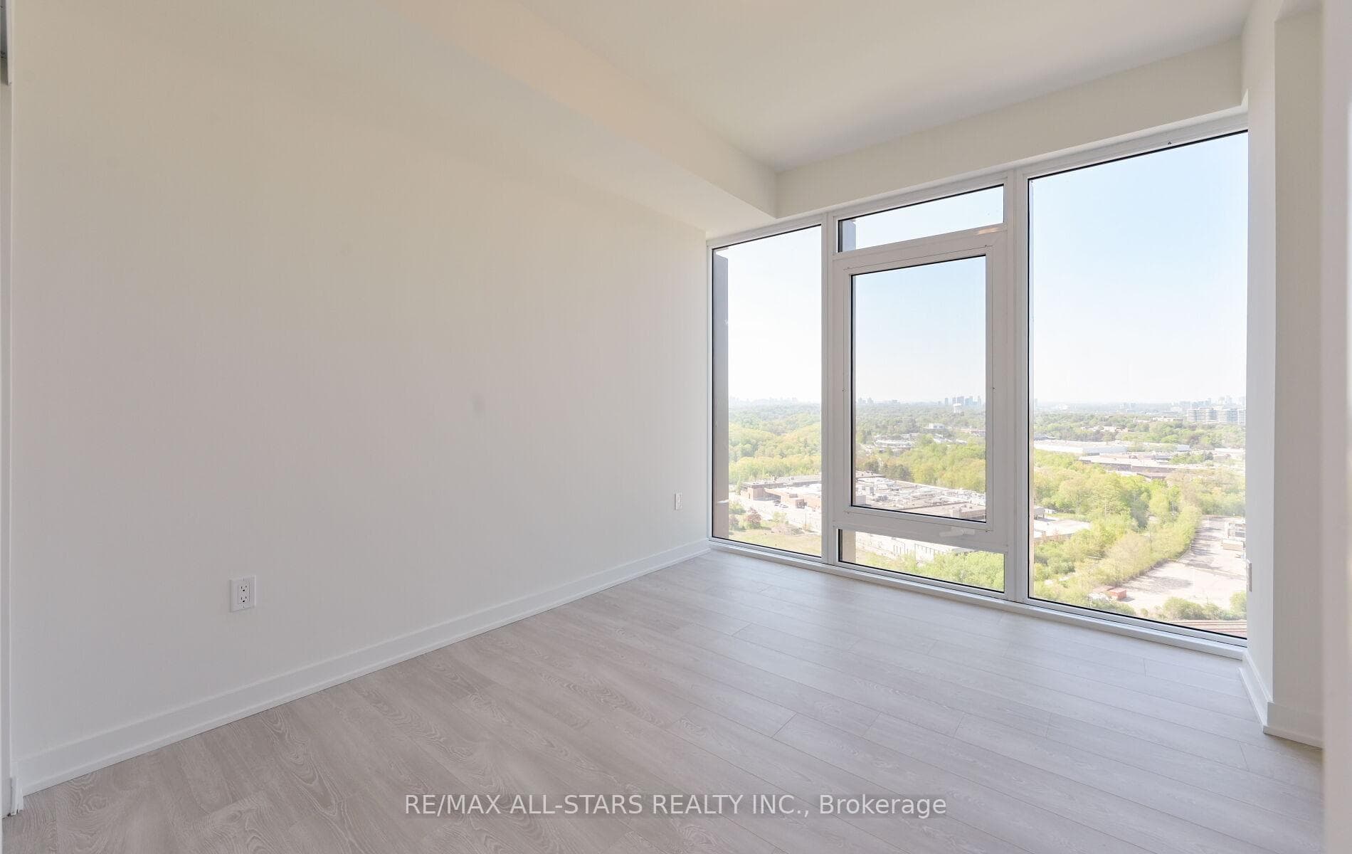1 Quarrington Lane Unit 2309 photo 25