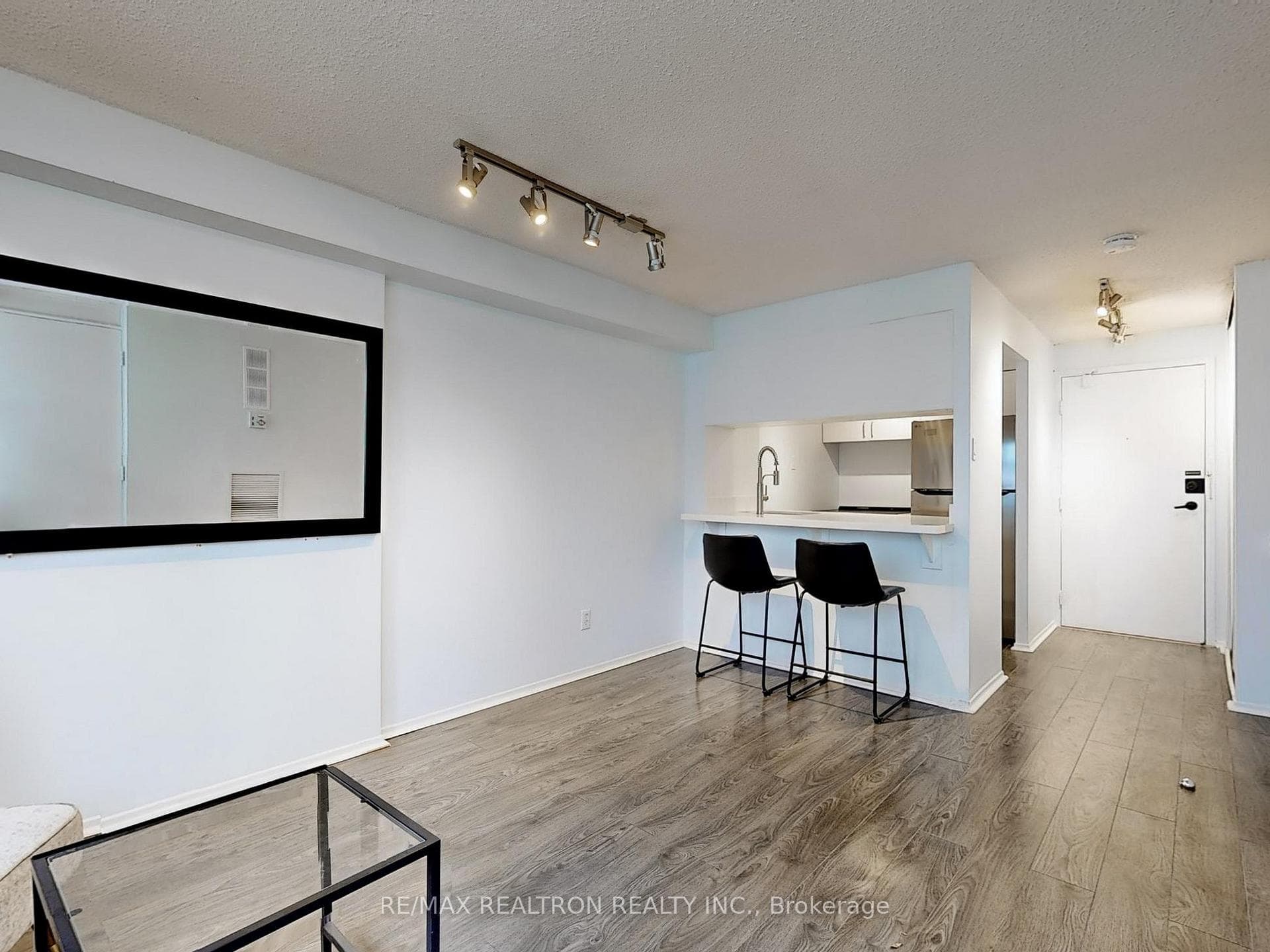 120 St Patrick Street Unit 1409 photo 14