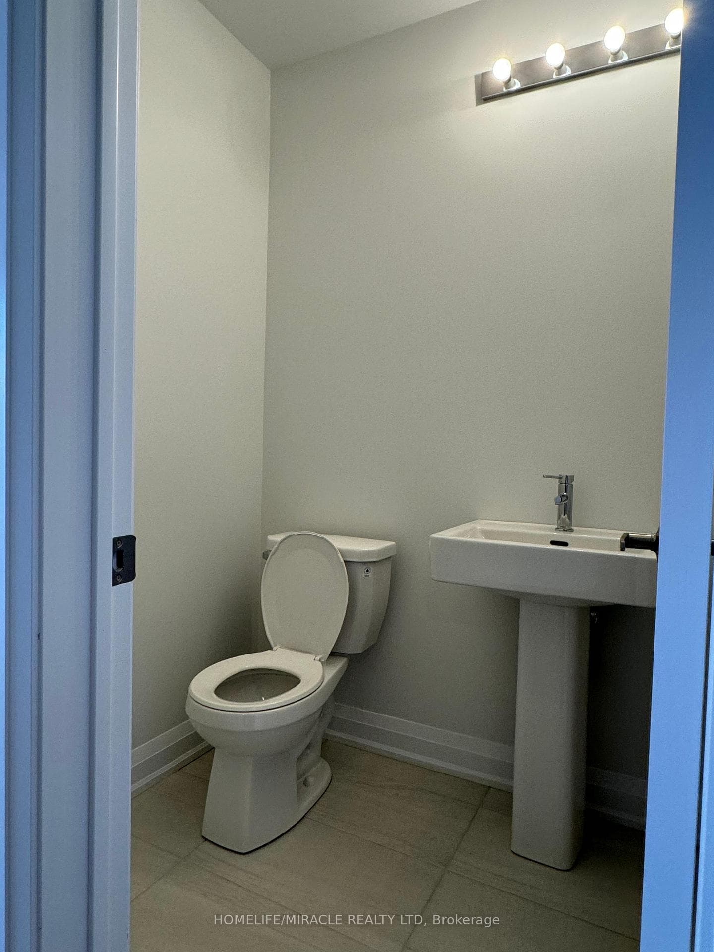 153 Seguin Street Unit 131B-2 photo 8