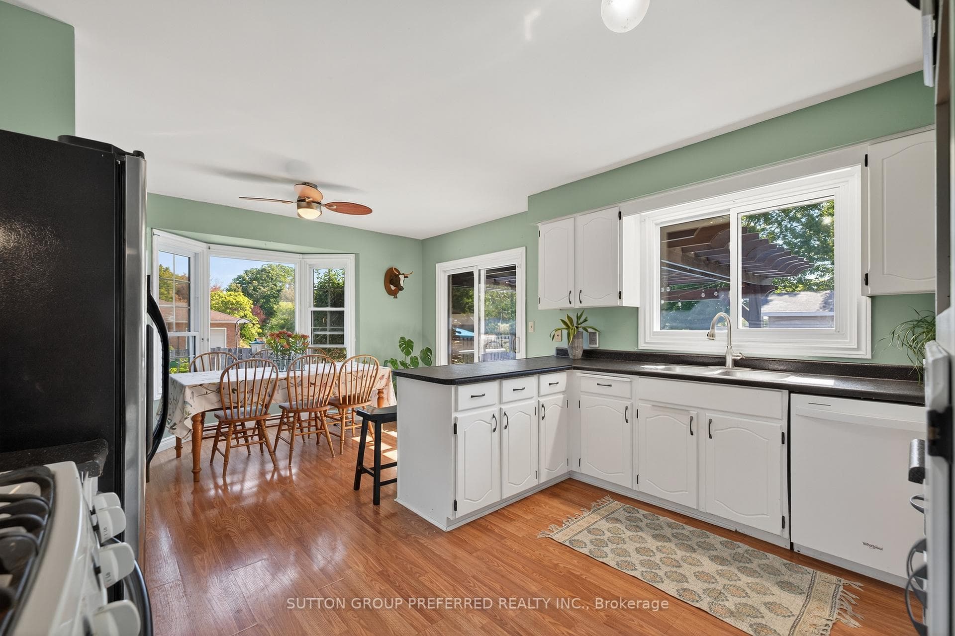 17 Clear Valley Drive photo 8