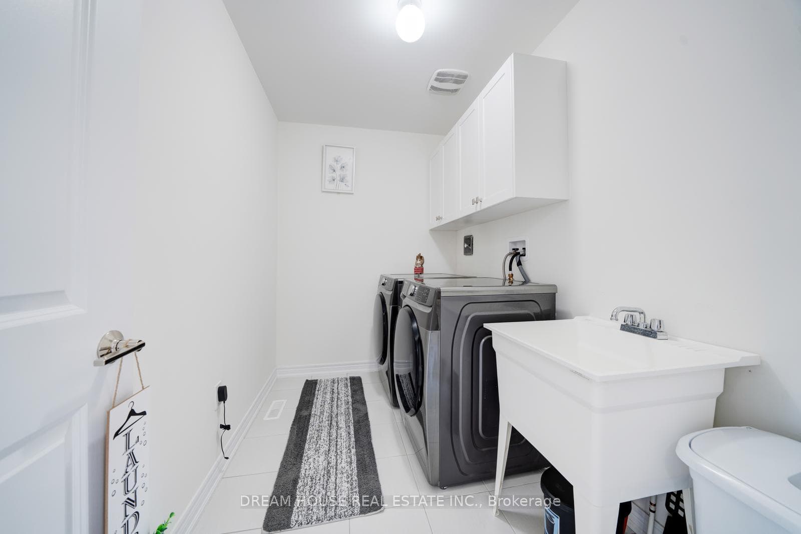 23 Markview Road photo 38