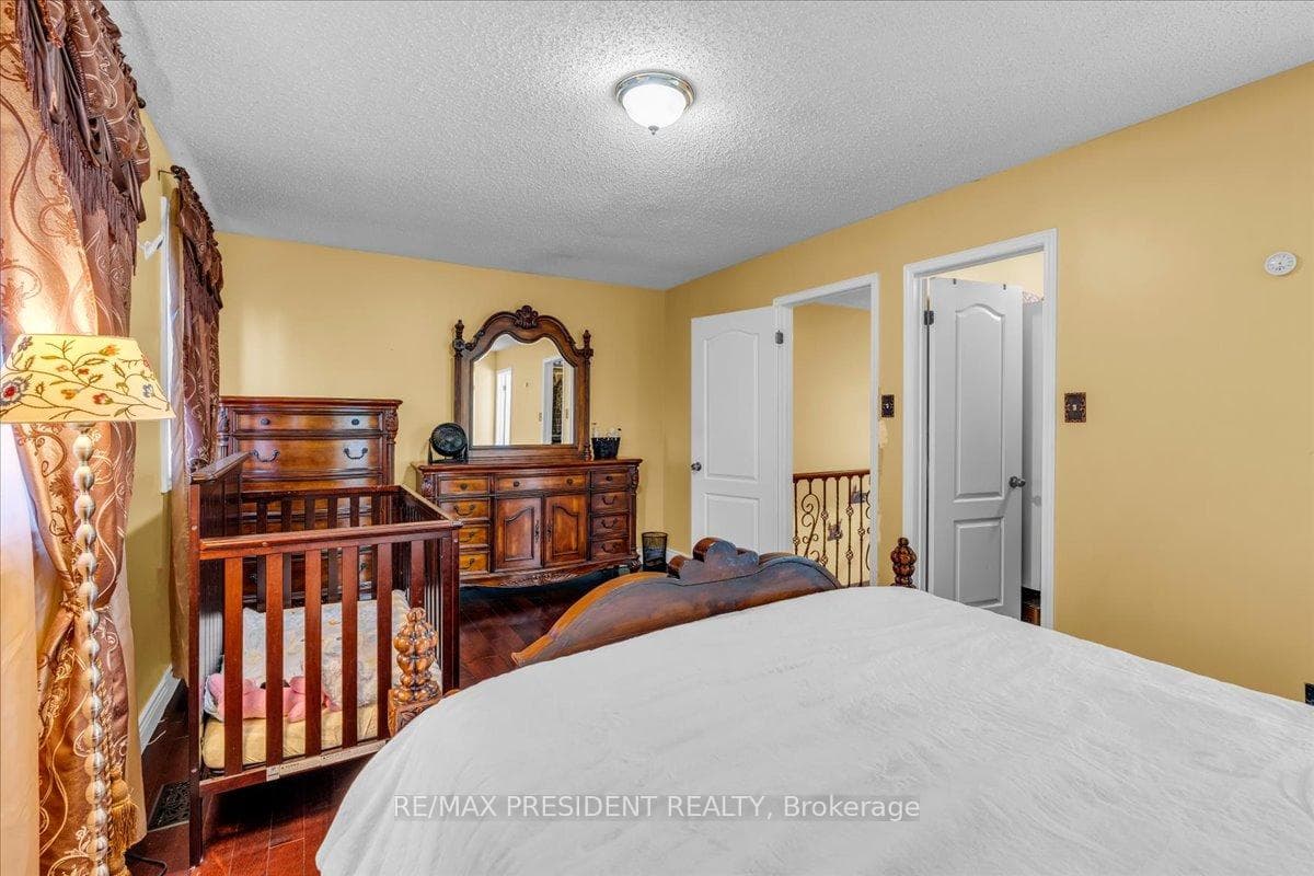 50 Granby Court photo 26