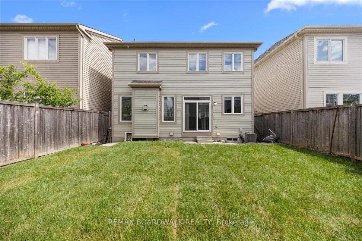 336 Gallantry Way photo 35