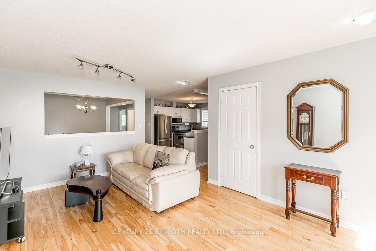 134 Livingstone Street photo 6