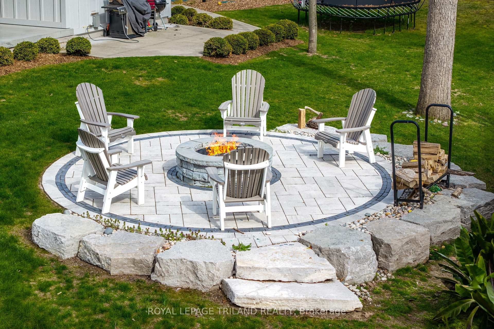 Flawless firepit