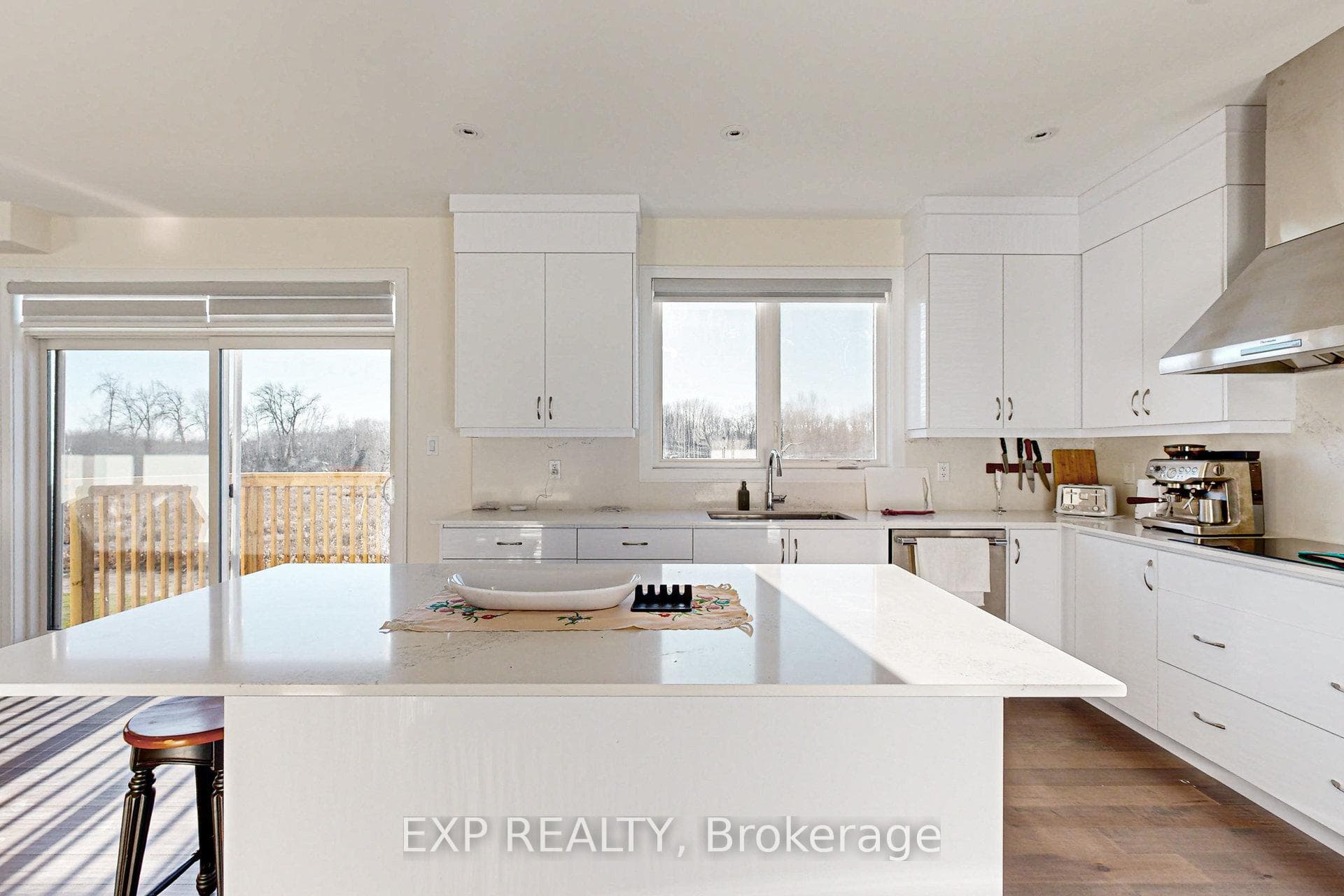 36 Golden Meadows Drive photo 13