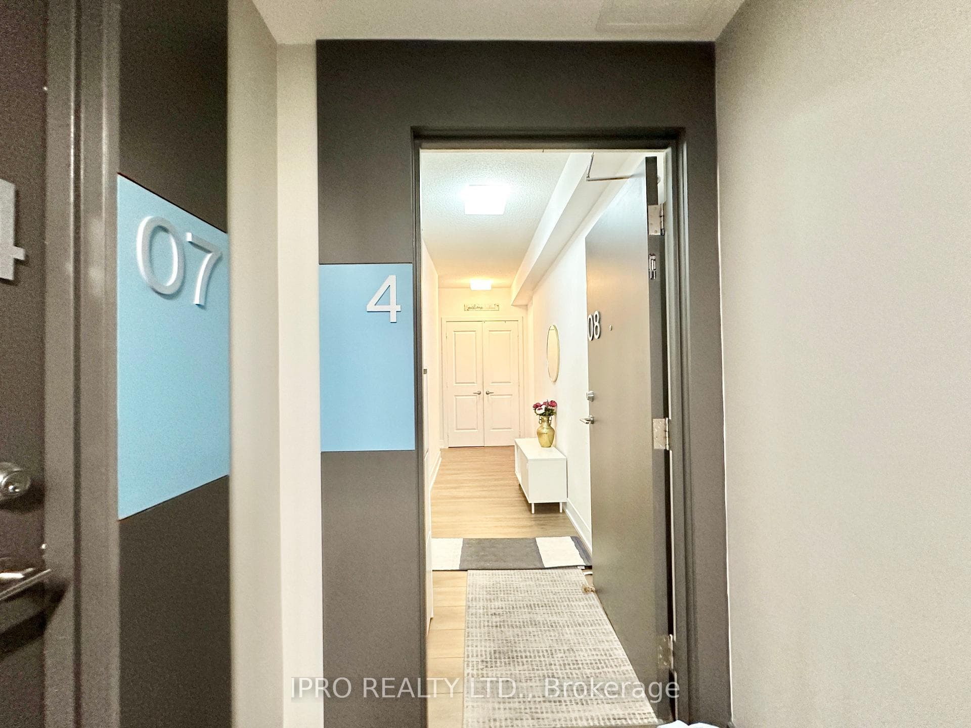 68 MERTON Street Unit 408 photo 1