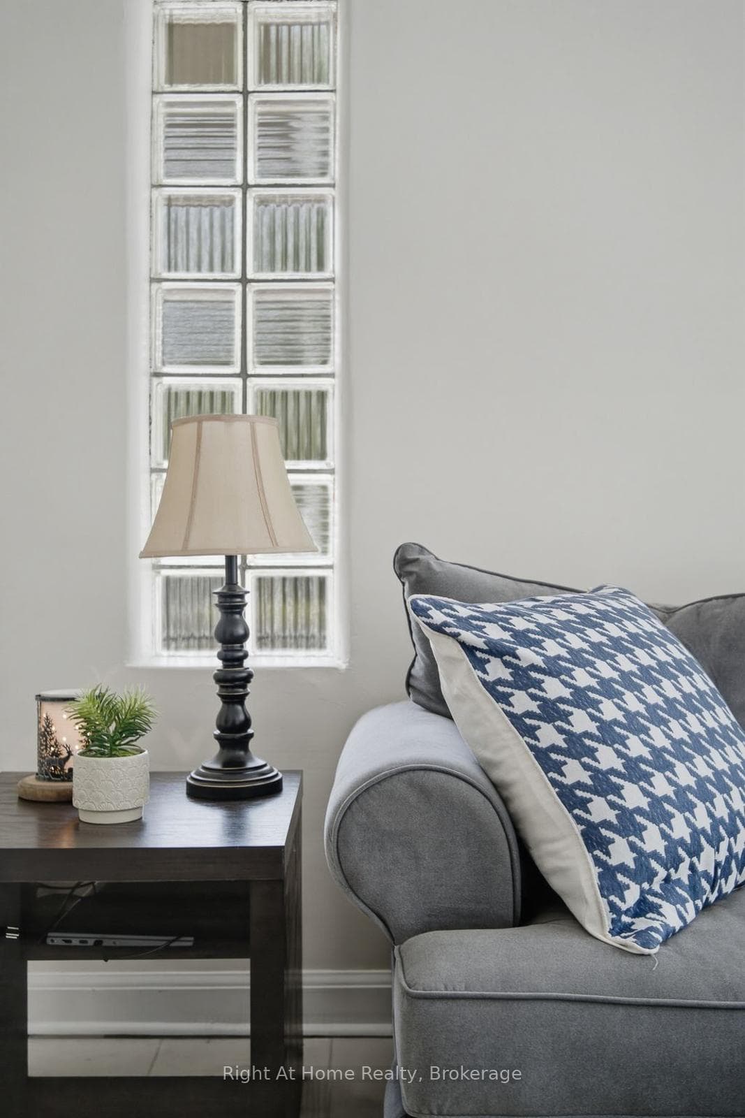 16 Oriole Park Avenue photo 12