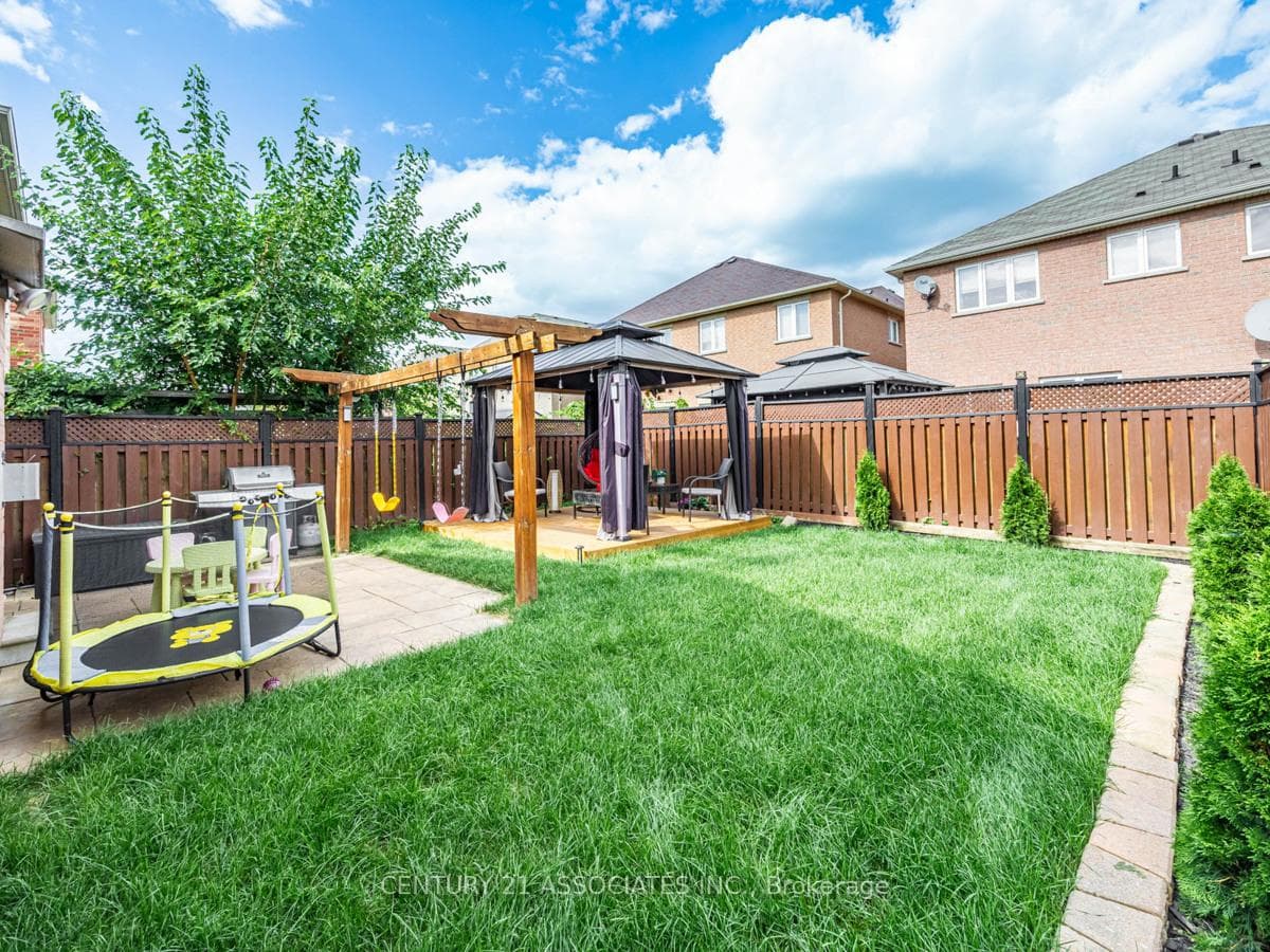 5159 Oscar Peterson Boulevard photo 31