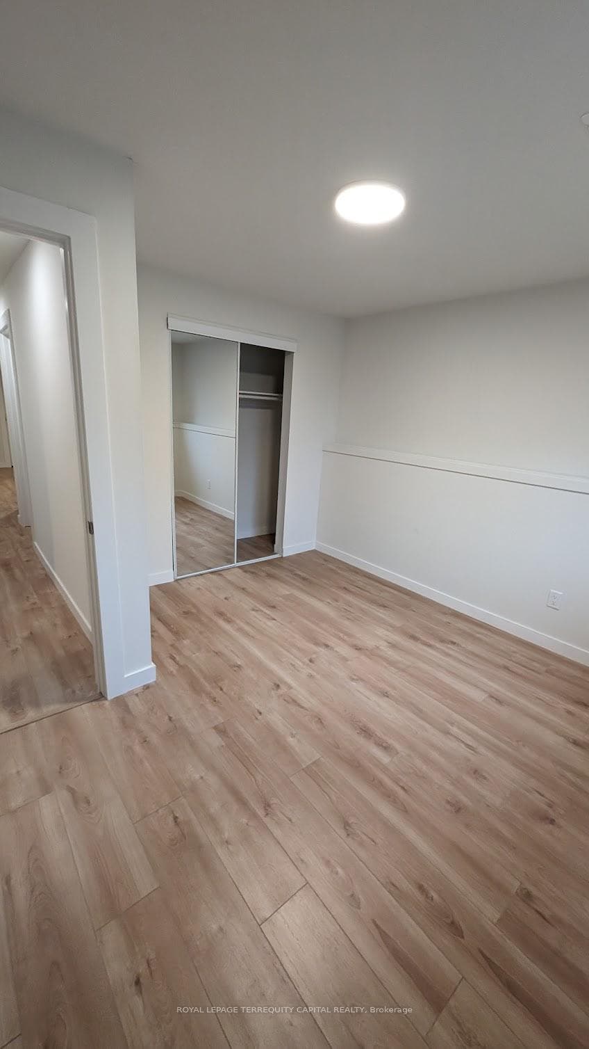 34 Mcconkey Place Unit Lower photo 11