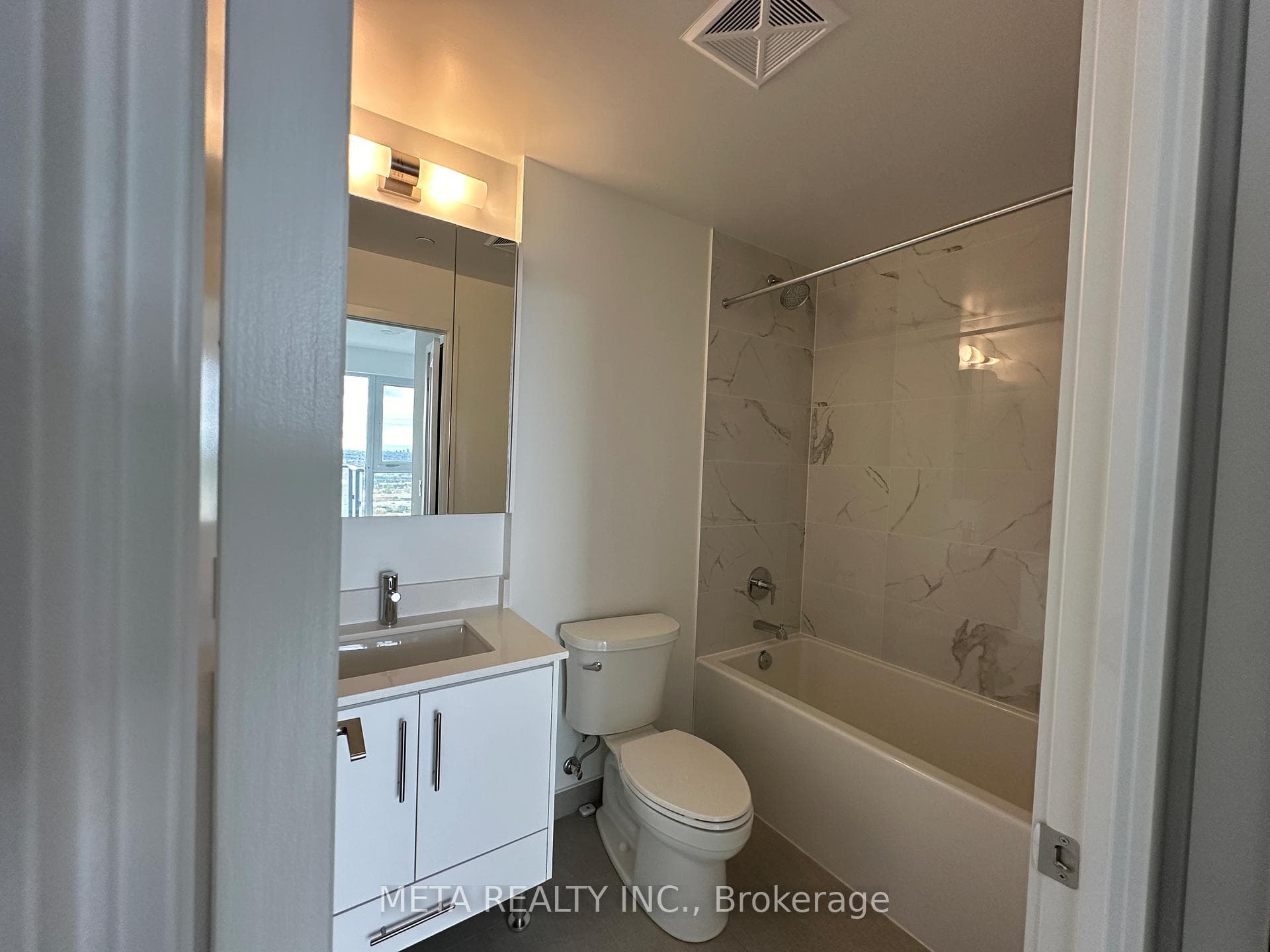 105 Oneida Crescent Unit 2710 photo 20
