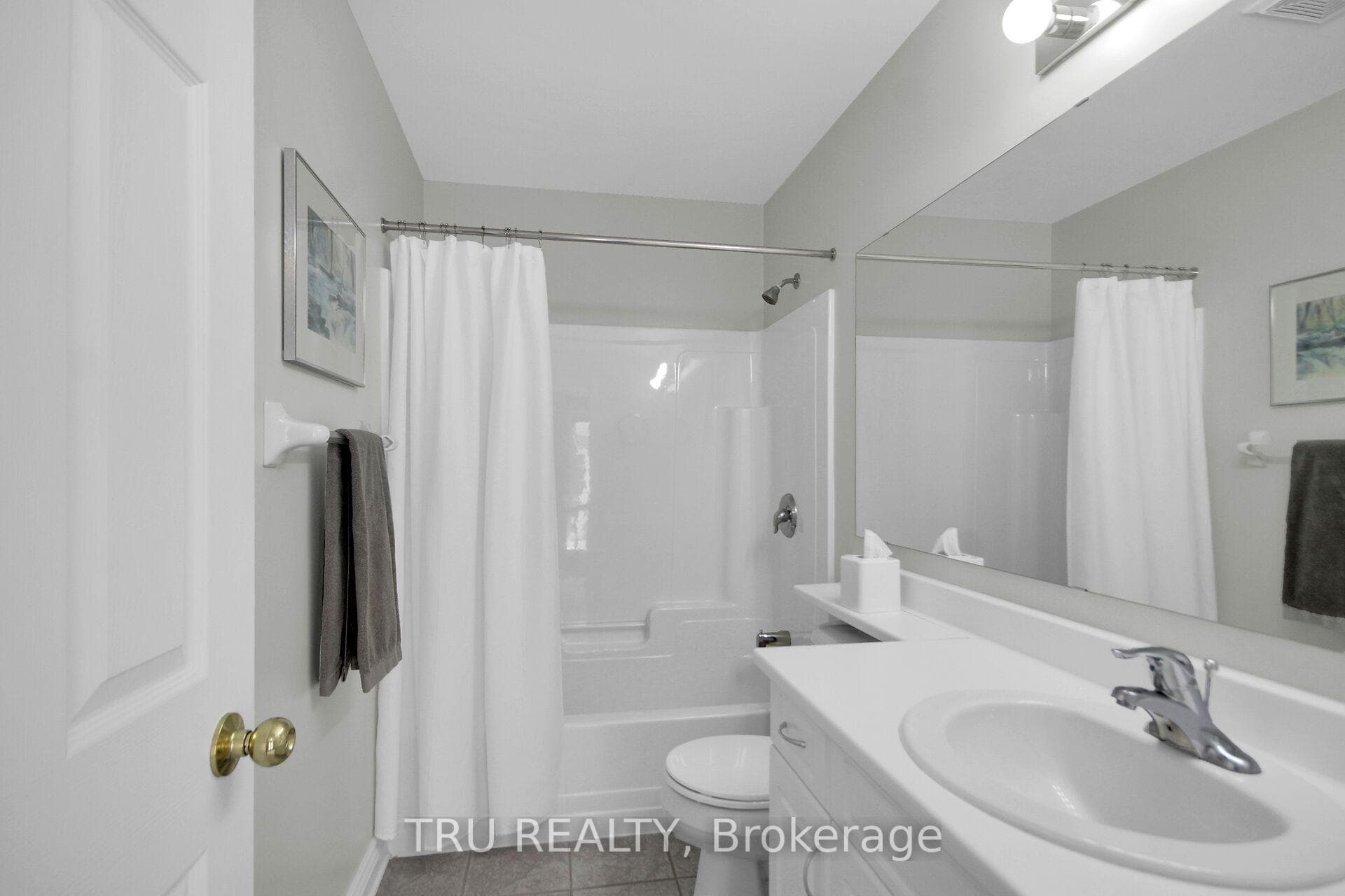 109 Braddock Private photo 31