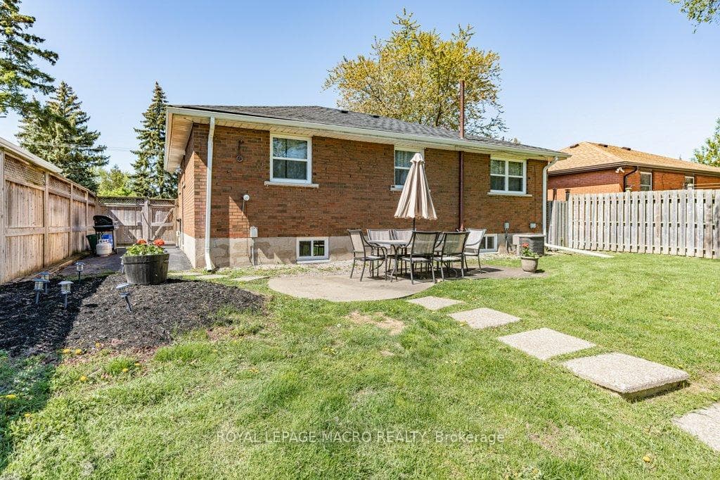1313 Fisher Avenue photo 35