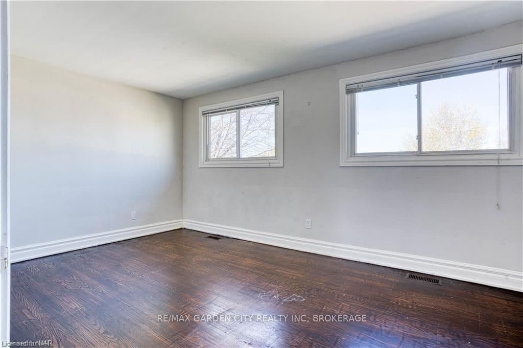 20 FREDERICK Street photo 23