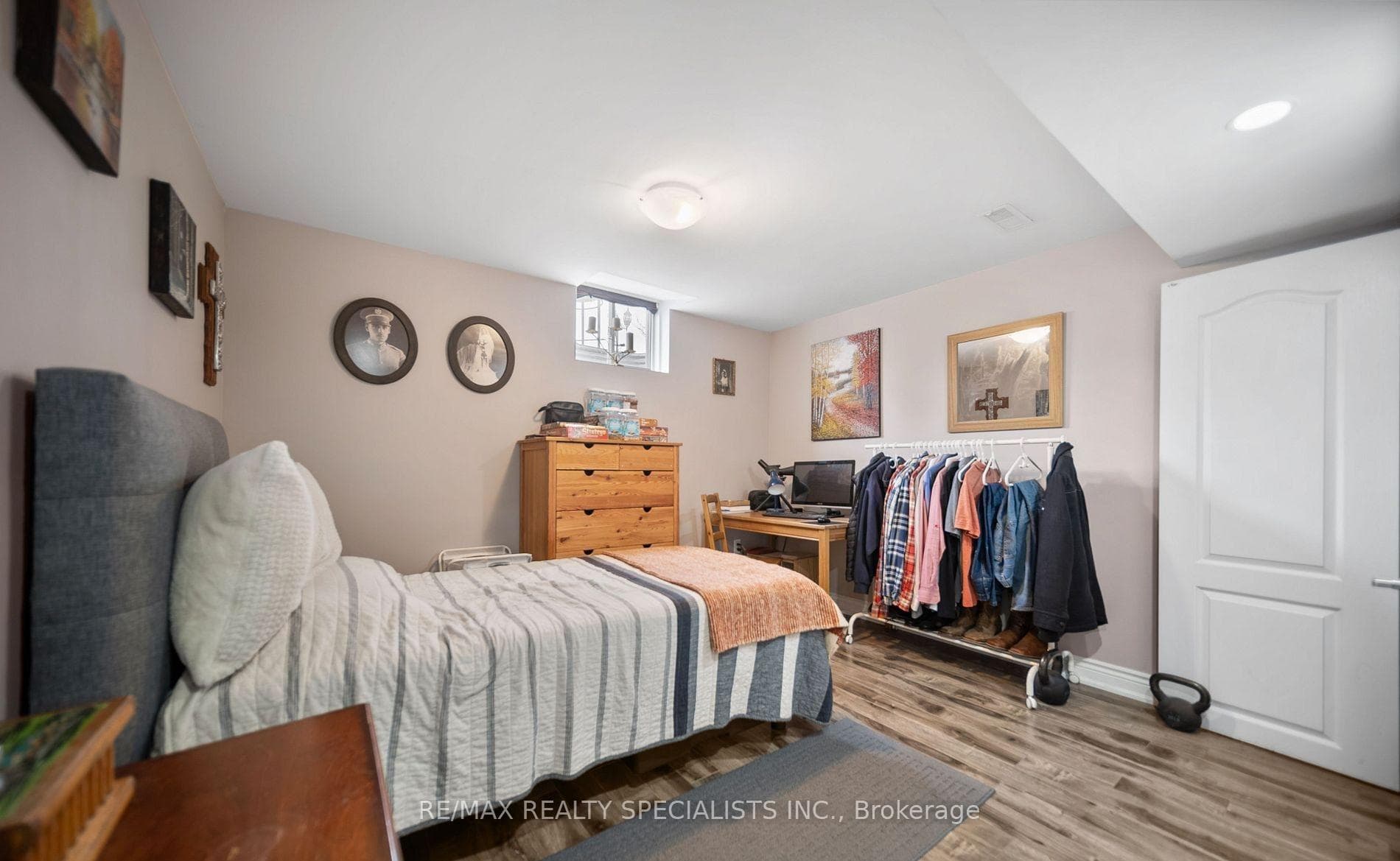 31 Saint Hubert Drive photo 39