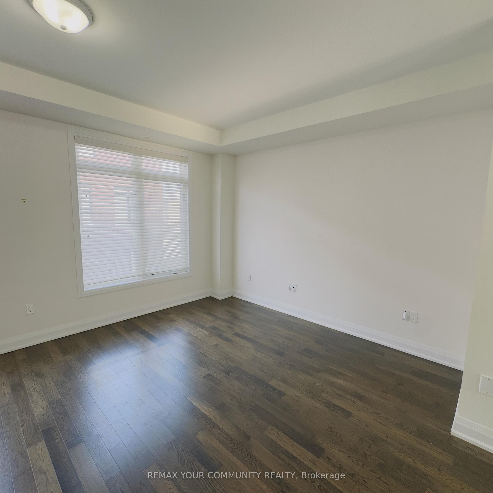 137 Moneypenny Place photo 21