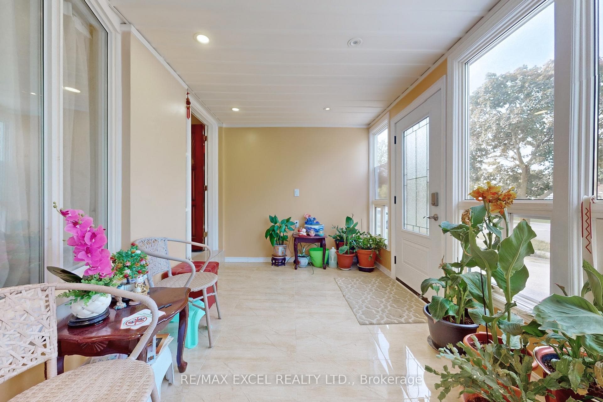43 Sonmore Drive photo 4