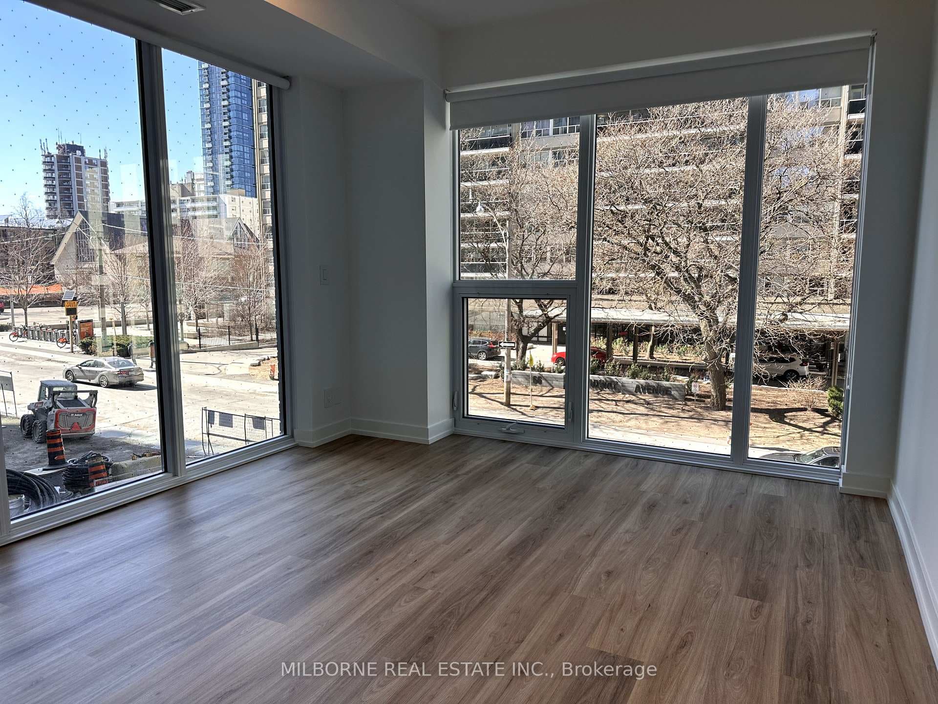 73 Broadway Avenue Unit 203 photo 4