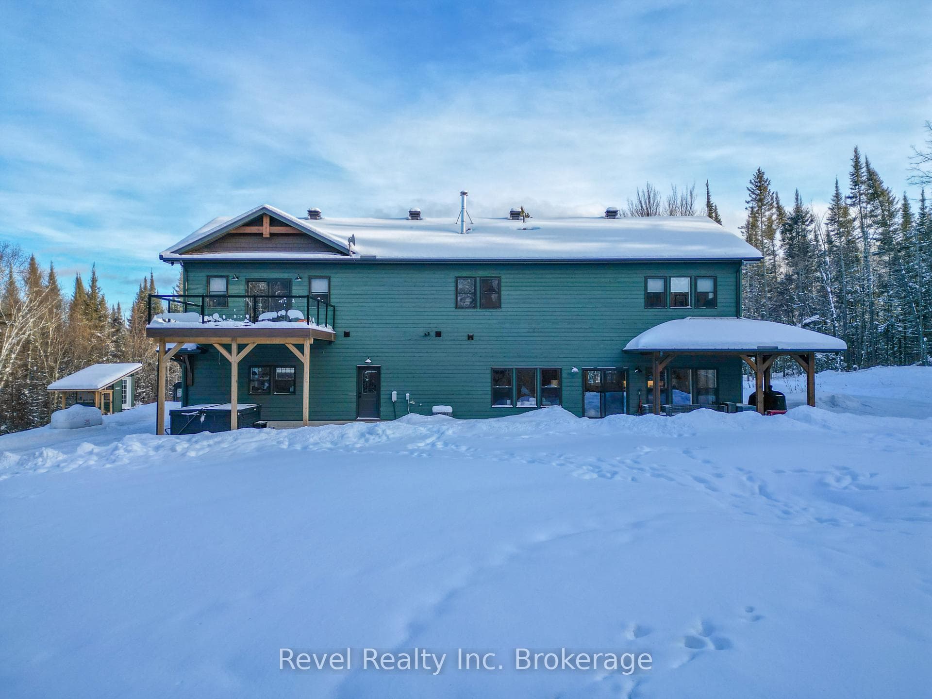 1196 River Road photo 3