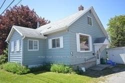 260 The Queensway Road photo 2