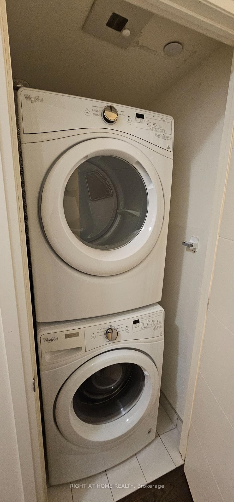460 Adelaide Street Unit 632 photo 11