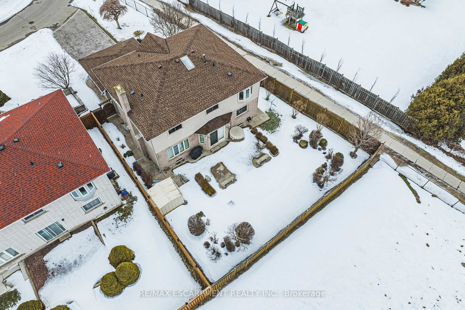 28 Sunflower Crescent photo 45