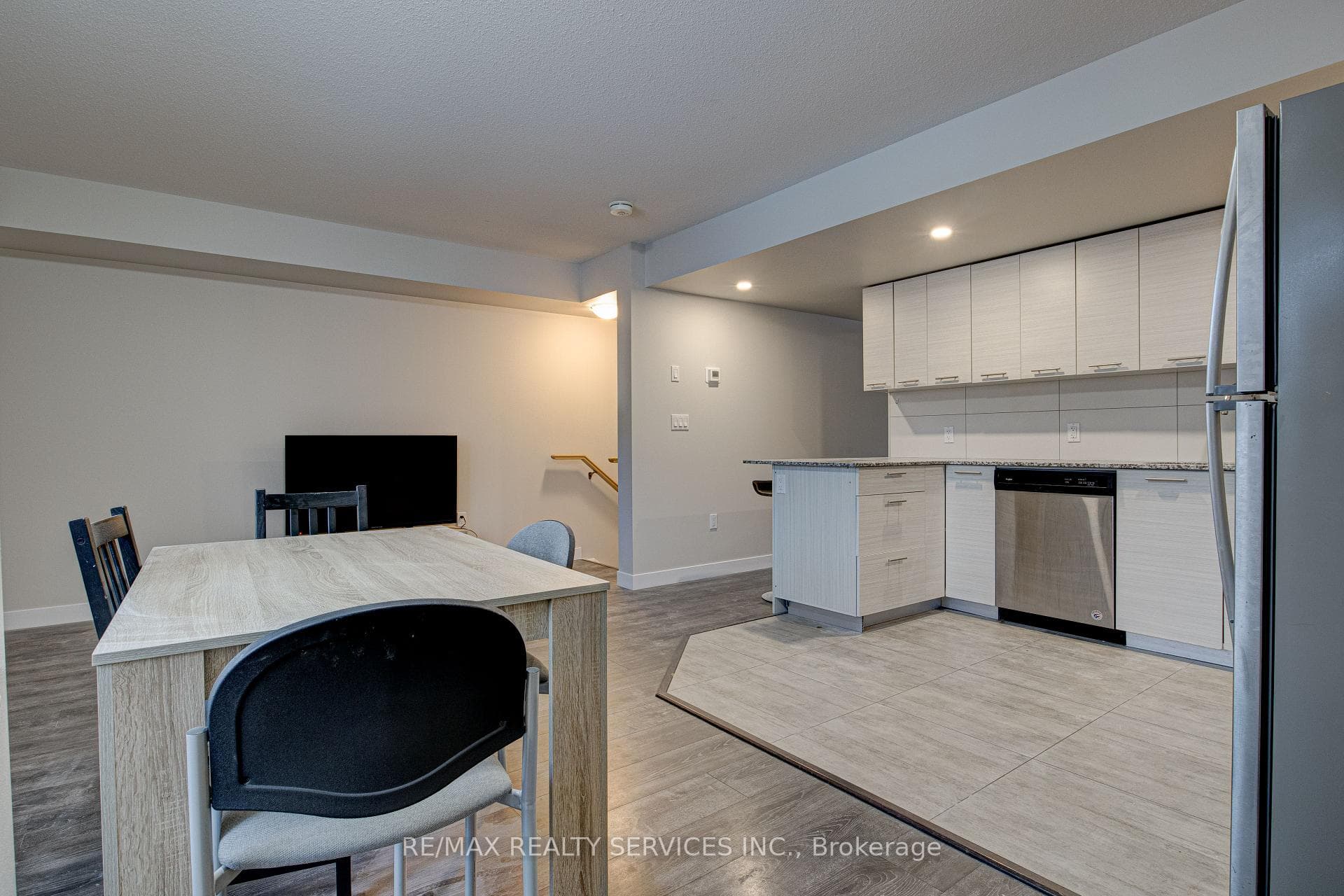 288 Albert Street Unit 115 photo 16